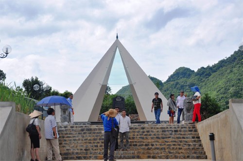 Du lịch Mộc Châu không thể quên bài thơ Tây Tiến