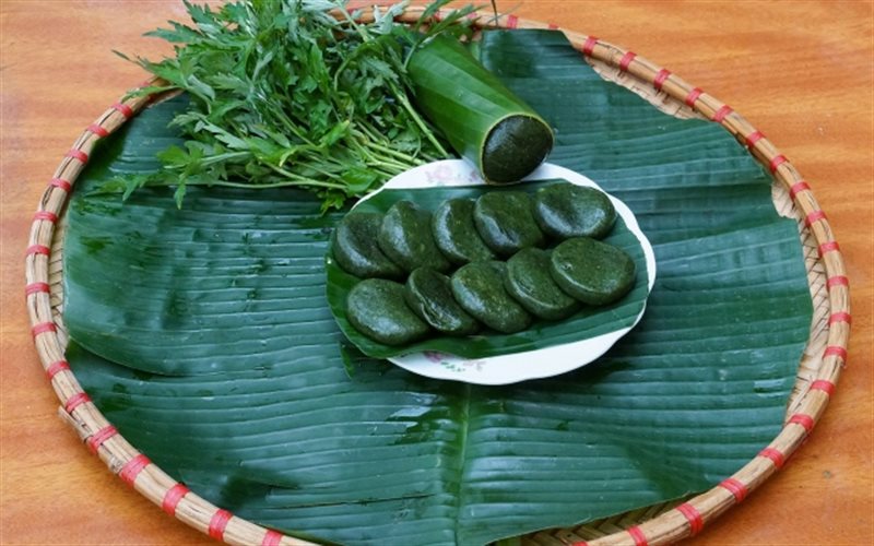 THƯỞNG THỨC MÓN BÁNH NGẢI CỦA NGƯỜI TÀY TẠI CAO BẰNG