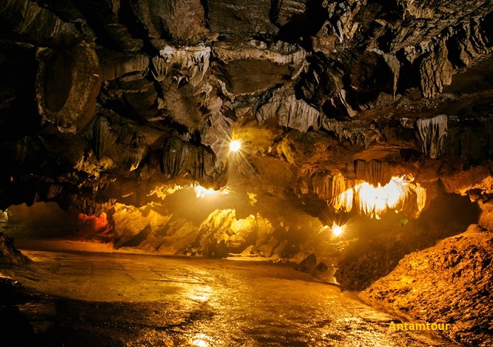 TRÀNG AN, MỘT VIỆN BẢO TÀNG ĐỊA CHẤT TỰ NHIÊN KHỔNG LỒ